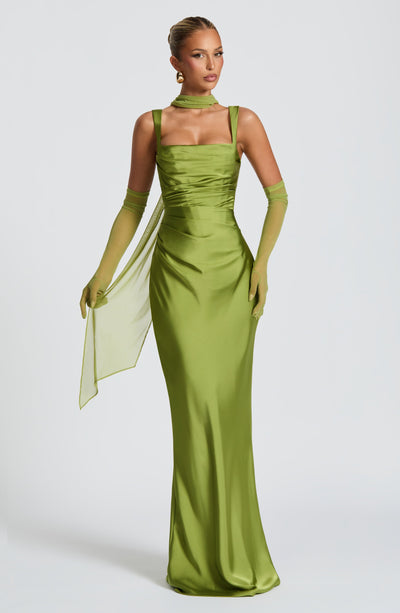 Samantha | Women's Matching Dress Scarve