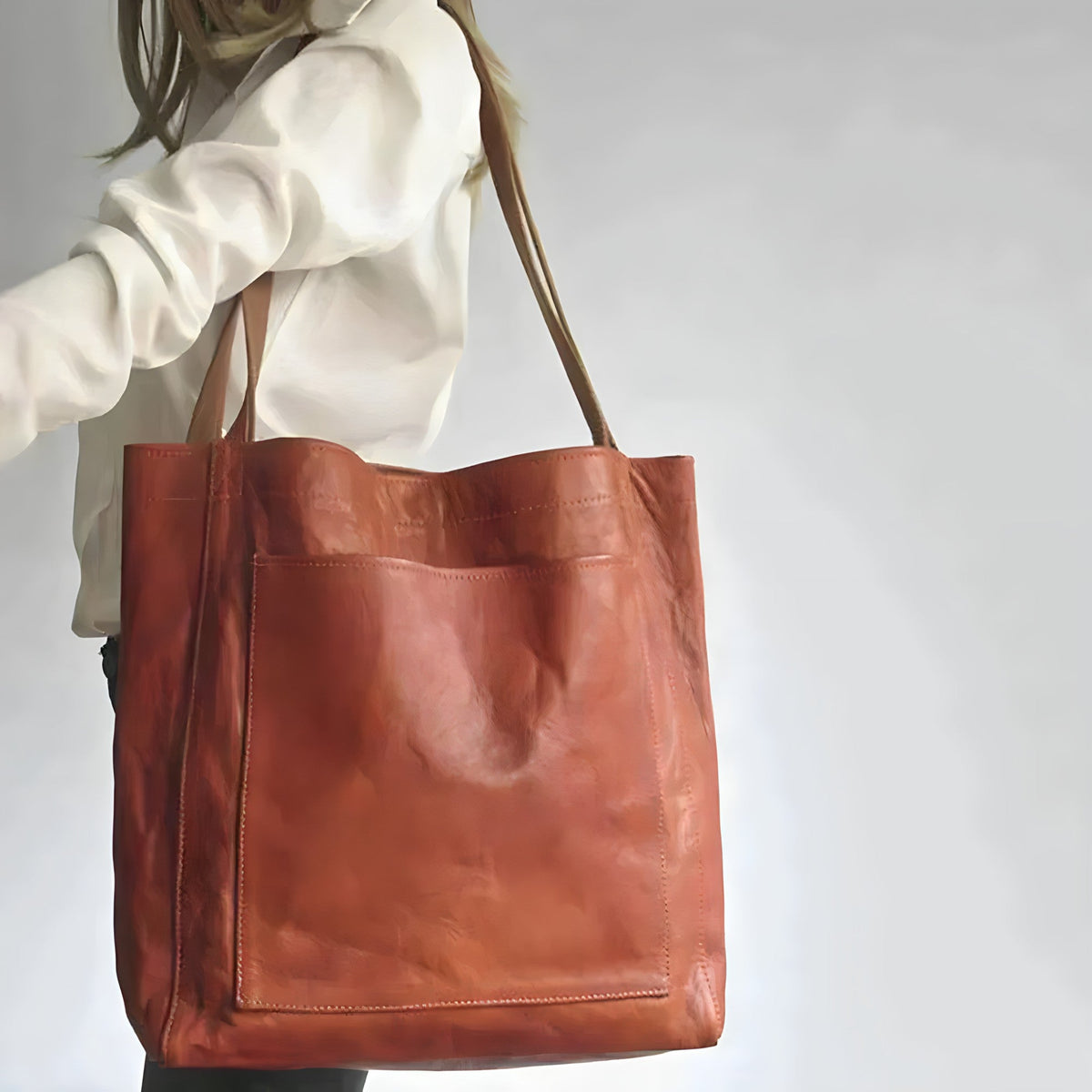 Chloe | Women's Modern Chic Stylish Leather Tote Bag