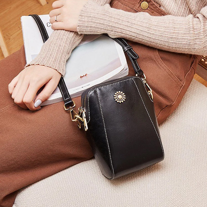 Lexi | Women's Compact Solid Color Mini Handbag with Crossbody Strap