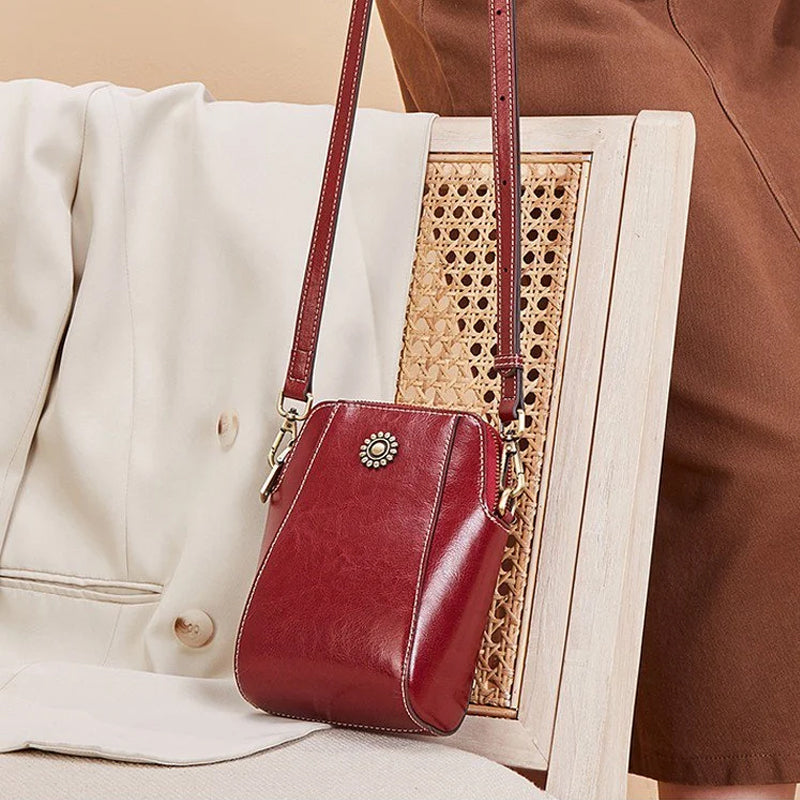 Lexi | Women's Compact Solid Color Mini Handbag with Crossbody Strap